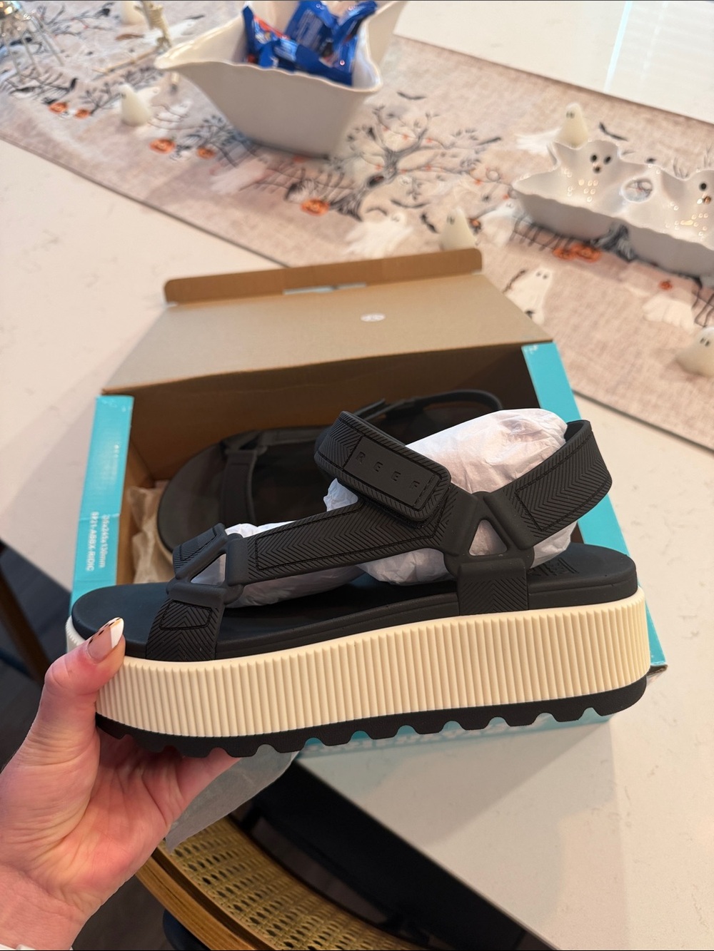 REEF water rem higher sandals